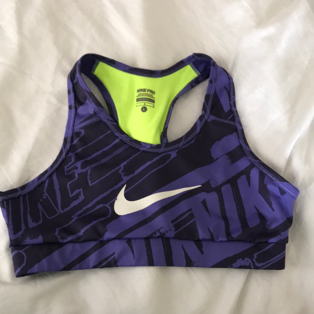 Nike sports bra